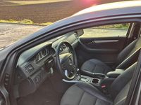 Gebraucht Mercedes 180 109 PS (80 kW) 2010 Silber Limousine