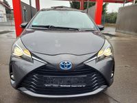Gebraucht Toyota Yaris Hybrid Comfort 75 PS (55 kW) 2017 Grau Limousine