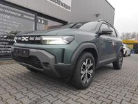 Neu Dacia Duster 120 PS (88 kW) 2025 Ceder grün SUV
