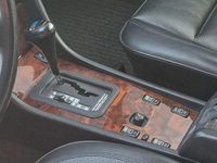 Gebraucht Mercedes E320 Sportline 220 PS (161 kW) 1995 Grau Limousine