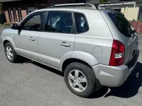 Gebraucht Hyundai Tucson GLS 141 PS (103 kW) 2008 Silber SUV