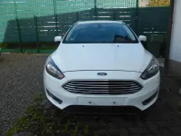 Käytetty Ford Focus Titanium 120 HP (88 kW) 2015 Valkoinen Sedan