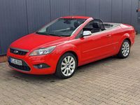 Gebraucht Ford Focus Cabriolet Titanium 145 PS (106 kW) 2008 Rot Cabrio