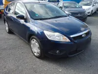Second-hand Ford Focus 105 CP (77 kW) 2011 Albastru Berlinǎ