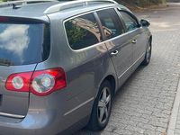 Gebraucht VW Passat 170 PS (125 kW) 2008 Grau Kombi