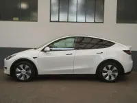 Gebraucht Tesla Model Y Standard Range 219 kW (299 PS) 2024 Weiß SUV