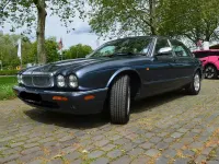 Gebraucht Jaguar XJ8 Sovereign 286 PS (210 kW) 2001 Grau Limousine