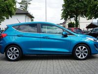 Gebraucht Ford Fiesta Titanium 101 PS (74 kW) 2018 Blau Kleinwagen