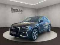 Neu Audi Q2 Advanced Plus 150 PS (110 kW) 2026 Manhattangrau metallic SUV