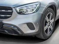 Gebraucht Mercedes GLC300 Night 245 PS (180 kW) 2022 Manufaktur monza grau magno SUV