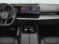 Second-hand BMW 540 Performance 303 CP (222 kW) 2026 Gri Break