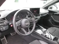 Gebraucht Audi A4 Advanced 204 PS (150 kW) 2021 Brillantschwarz Kombi