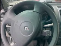 Gebraucht Renault Clio II 107 PS (78 kW) 2002 Schwarz Kleinwagen