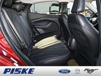 Gebraucht Ford Mustang Mach-E 197 kW (269 PS) 2022 Rot SUV