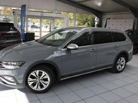 Gebraucht VW Passat Alltrack S 200 PS (147 kW) 2022 Grau Kombi