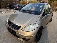 Gebraucht Mercedes A150 95 PS (69 kW) 2006 Gold Kleinwagen