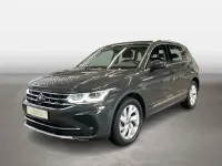 Gebraucht VW Tiguan Elegance 150 PS (110 kW) 2022 Grau SUV