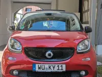 Używany Smart ForFour Prime 90 KM (66 kW) 2015 Czerwony Hatchback