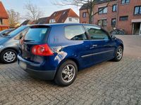 Gebraucht VW Golf V 74 PS (54 kW) 2005 Blau Kleinwagen