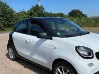 Gebraucht Smart ForFour Passion 71 PS (52 kW) 2017 Weiß Kleinwagen