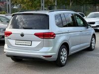 Gebraucht VW Touran Comfortline 150 PS (110 kW) 2021 Silber Van / Kleinbus