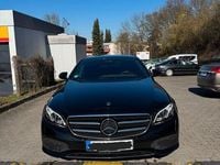 Gebraucht Mercedes E200 197 PS (144 kW) 2019 Schwarz Limousine