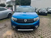 Gebraucht Dacia Sandero Celebration 90 PS (66 kW) 2017 Blau Limousine