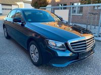 Gebraucht Mercedes E220 194 PS (142 kW) 2017 Grün Limousine