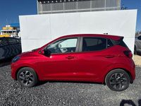 Neu Hyundai i10 Premium 79 PS (58 kW) 2025 Dragon red wr7 Kleinwagen