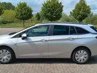 Gebraucht Opel Astra Edition 105 PS (77 kW) 2019 Silber Kombi