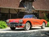 Używany Chevrolet Corvette 233 KM (171 kW) 1960 Czerwony Kabriolet