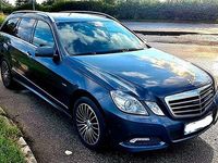 Gebraucht Mercedes E350 Avantgarde 265 PS (194 kW) 2010 Blau Kombi