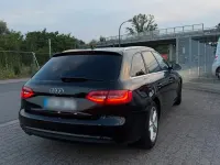 Gebraucht Audi A4 150 PS (110 kW) 2014 Schwarz Kombi
