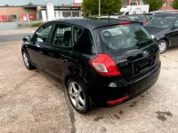 Gebraucht Kia Ceed 90 PS (66 kW) 2010 Schwarz Kleinwagen