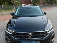 Gebraucht VW T-Roc Move 150 PS (110 kW) 2024 Schwarz SUV