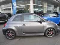 Gebraucht Abarth 595C Turismo 165 PS (121 kW) 2018 Colore esterno (record grau) (metallic) Cabrio
