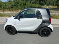Gebraucht Smart ForTwo Coupé Passion 90 PS (66 kW) 2018 Schwarz Coupé