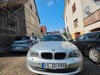 Gebraucht BMW 120 177 PS (130 kW) 2010 Silber Kleinwagen