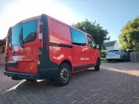 Gebraucht Opel Vivaro 116 PS (85 kW) 2016 Rot Van / Kleinbus