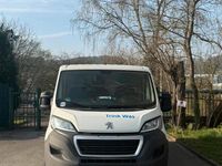 Gebraucht Peugeot Boxer 81 PS (59 kW) 2015 Weiß Van