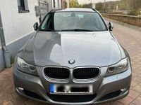 gebraucht BMW 316 d Touring in Spacegrau metallic