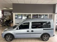 Używany Opel Combo Edition 94 KM (69 kW) 2008 Niebieski Minivan