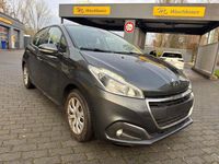 Gebraucht Peugeot 208 Active 82 PS (60 kW) 2017 Grau Kleinwagen