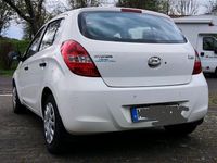 gebraucht Hyundai i20 TÜV Neu 1Hand