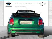 Gebraucht Mini Cooper Cabriolet 136 PS (100 kW) 2022 British racing green Cabrio