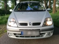 Gebraucht Renault Scénic 110 PS (80 kW) 2002 Silber Van / Kleinbus