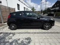 Gebraucht Ford Fiesta 82 PS (60 kW) 2015 Schwarz Kleinwagen