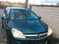 Gebraucht Opel Astra 90 PS (66 kW) 2007 Grün Kombi
