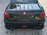Gebraucht Peugeot 206 CC 109 PS (80 kW) 2002 Schwarz Cabrio