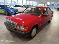 Second-hand Mercedes 190 72 CP (52 kW) 1984 Roșu Berlinǎ
